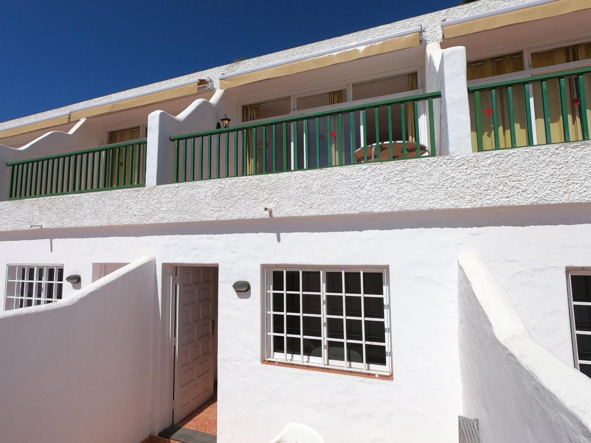 Apartamentos Guanarama Puerto del Carmen  Exterior photo